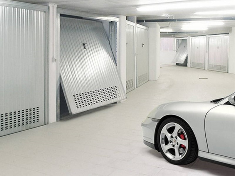 Box in Vendita a Porto San Giorgio, 26'500€, 20 m²