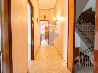 Casa Indipendente in Vendita a Biancavilla, 88'000€, 150 m²