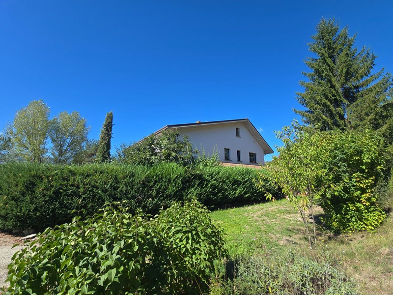 Villa in Vendita a L'Aquila, 390'000&euro;, 250 m²