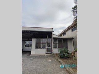 Capannone in Vendita a Bottanuco, 1'600'000€, 2000 m²