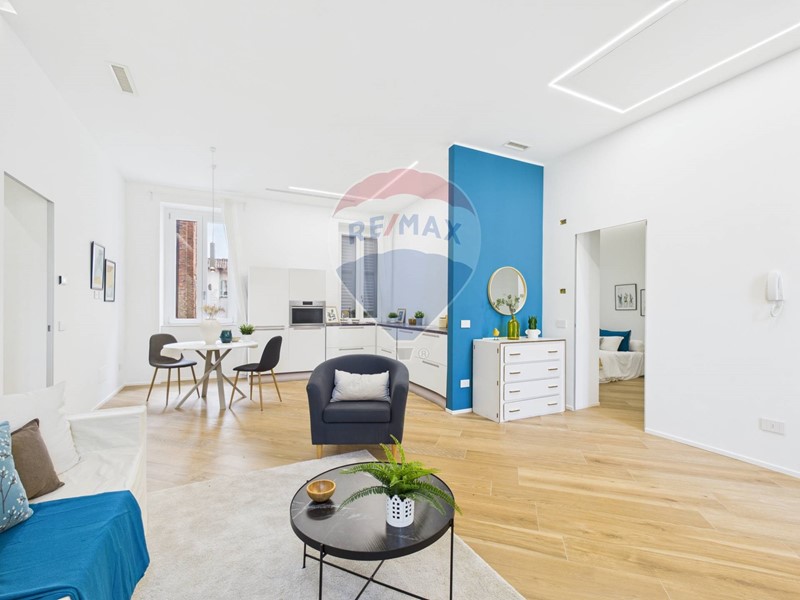 Trilocale in Vendita a Pavia, 380'000€, 109 m²