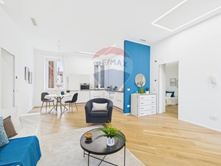 Trilocale in Vendita a Pavia, 380'000€, 109 m²