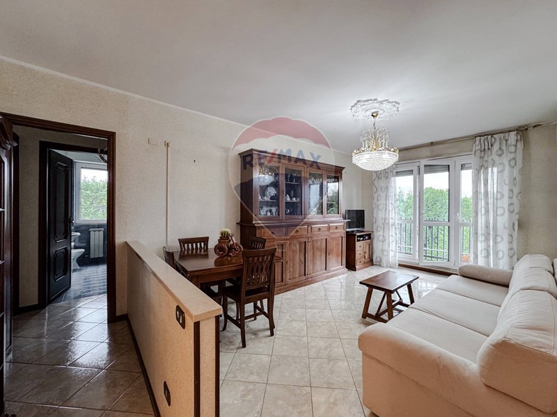 Trilocale in Vendita a Vercelli, 95'000€, 86 m²