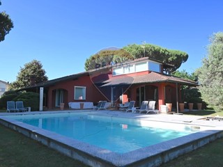 Casa Indipendente in Vendita a Dormelletto, 1'240'000€, 270 m²