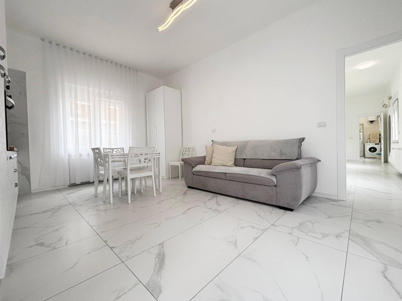 Quadrilocale in Affitto a Piacenza, 1'500€, 110 m²