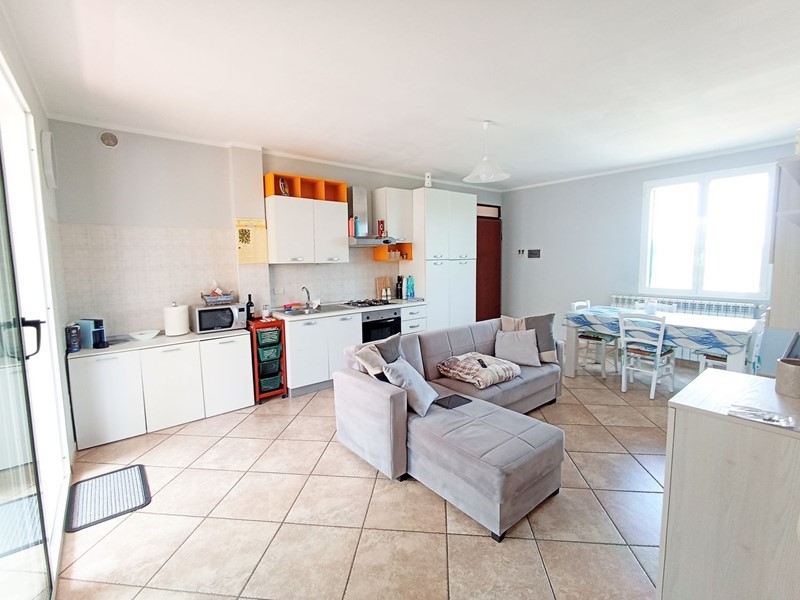 Trilocale in Vendita a Sannicola, 119'000€, 100 m²