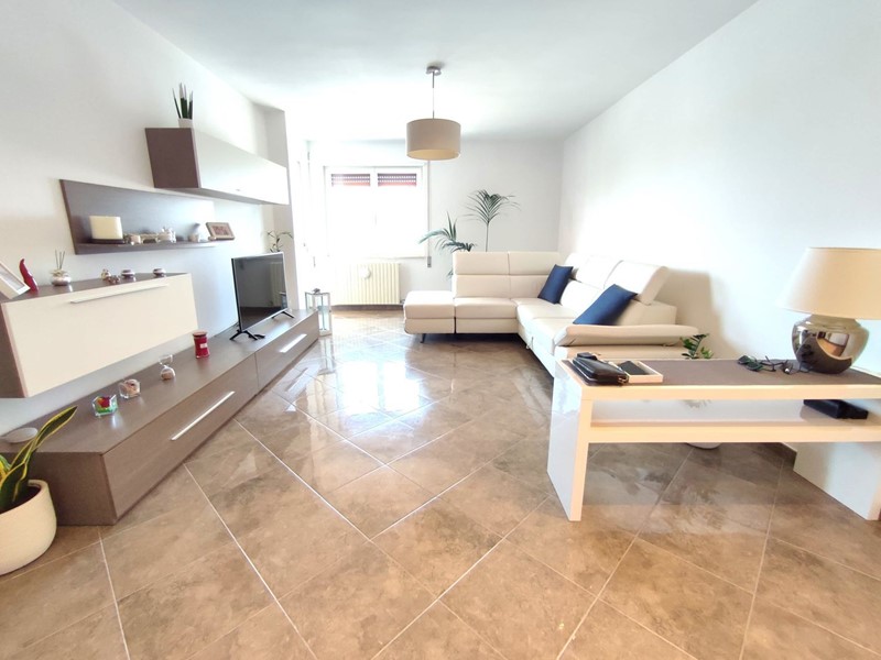 Appartamento in Vendita a Gallipoli, 190'000&euro;, 100 m²