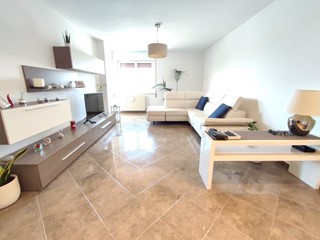 Appartamento in Vendita a Gallipoli, 190'000€, 100 m²