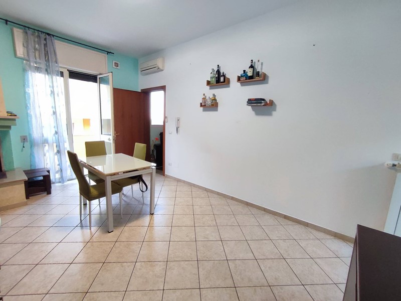 Trilocale in Vendita a Alezio, 123'000€, 82 m²