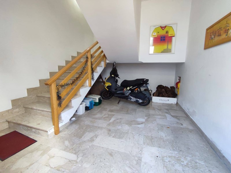 Casa Indipendente in Vendita a Tuglie, 145'000€, 250 m²
