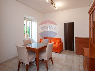 Quadrilocale in Vendita a Frosinone, 45'000€, 79 m²