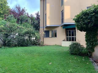 Quadrilocale in Vendita a Mantova, 250'000&euro;, 171 m²