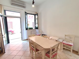 Casa Indipendente in Vendita a Sannicola, 80'000€, 80 m²