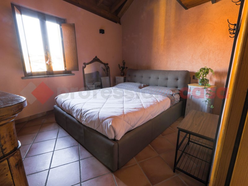 Trilocale in Vendita a Arona, 150'000€, 108 m²