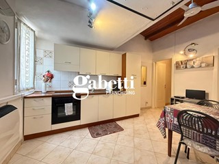 Trilocale in Vendita a Imperia, 140'000€, 44 m²