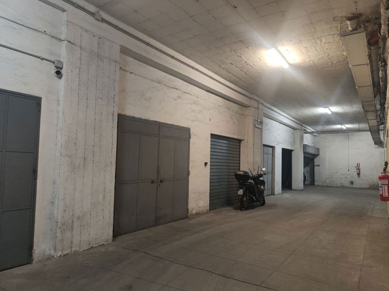 Box in Affitto a Palermo, 300€, 18 m²