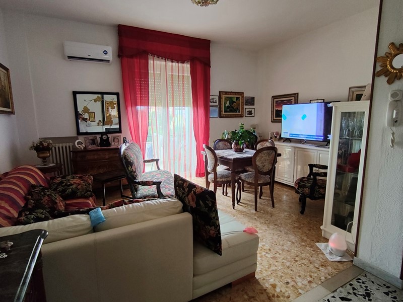 Trilocale in Vendita a Iglesias, 100'000€, 107 m²