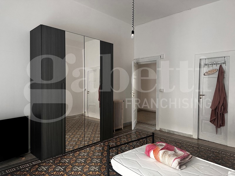 Appartamento in Affitto a Avellino, 950€, 140 m², arredato