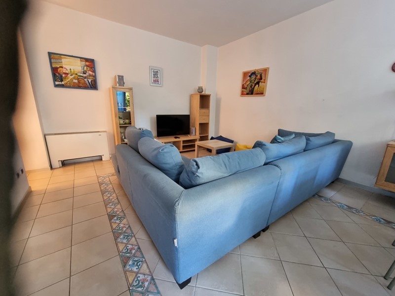 Appartamento in Affitto a Viareggio, zona Fascia mare, 80 m², arredato