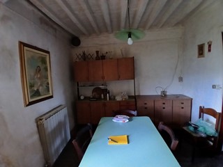 Casa Semi Indipendente in Vendita a Villa Basilica, 30'000€, 120 m²