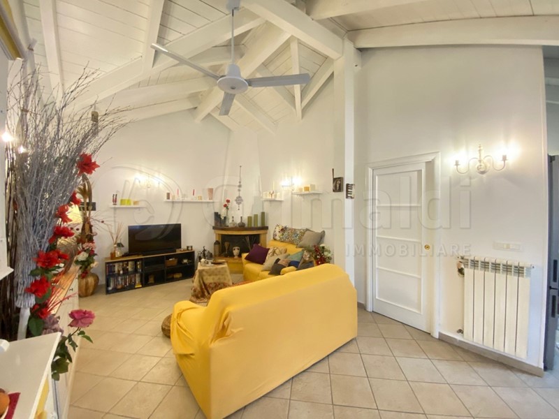 Trilocale in Vendita a Giugliano in Campania, 219'000€, 110 m²