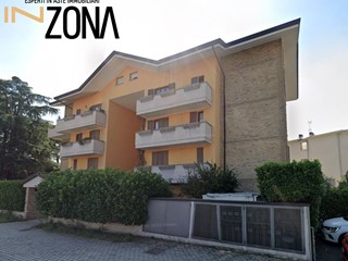 Trilocale in Vendita a Limbiate, 75'000€, 91 m²