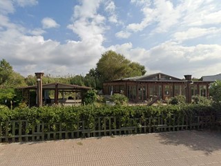 Immobile commerciale in Vendita a Viareggio, 46'870€, 140 m²