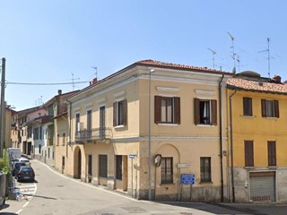 Trilocale in Vendita a Veduggio con Colzano, 57'900€, 71 m²