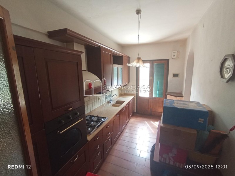 Casa Indipendente in Vendita a San Giuliano Terme, zona Pappiana, 84'000€, 120 m², con Box
