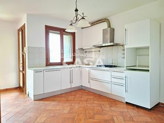 Trilocale in Vendita a Buti, zona La Croce, 167'999€, 84 m²