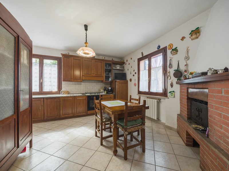 Casa Indipendente in Vendita a Livorno, zona Castellaccio, 380'000&euro;, 150 m²