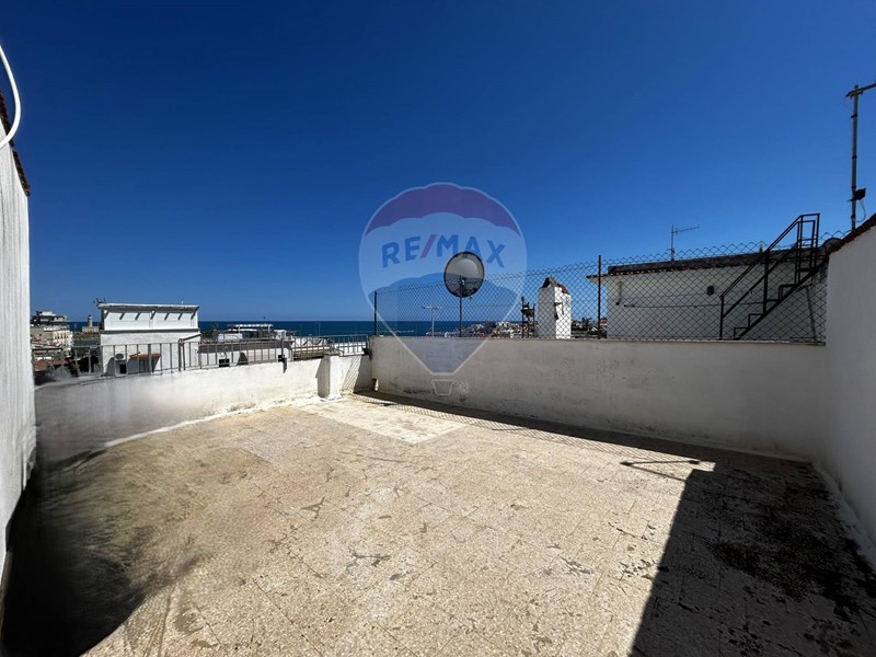Trilocale in Vendita a Vieste, 249'000&euro;, 98 m²