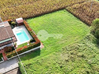 Terreno edificabile in Vendita a Visano, 45'000&euro;, 780 m²