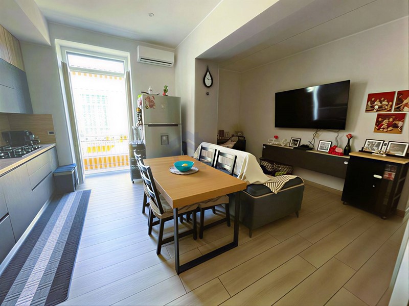 Trilocale in Vendita a Torre Annunziata, 198'000&euro;, 75 m²