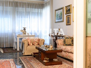 Trilocale in Vendita a Roma, 720'000&euro;, 146 m²