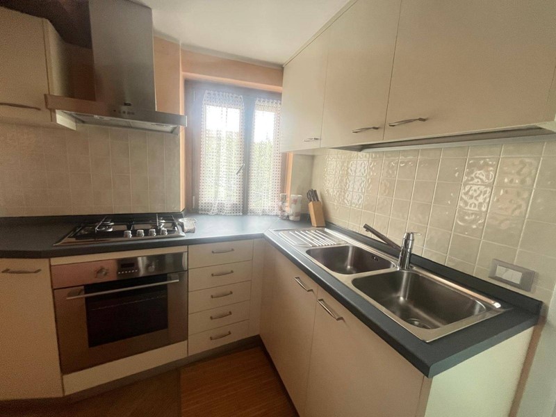 Bilocale in Vendita a Parzanica, 92'000€, 85 m²