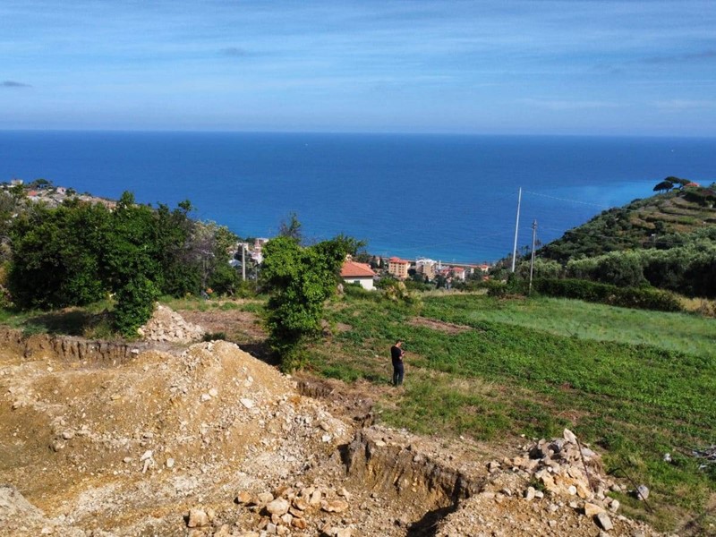 Villa in Vendita a Bordighera, 1'400'000€, 200 m²
