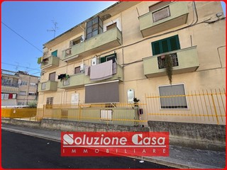 Trilocale in Vendita a Canosa di Puglia, 49'000€, 85 m²