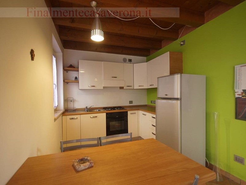 Bilocale in Affitto a Castelnuovo del Garda, 1'100€, 60 m²