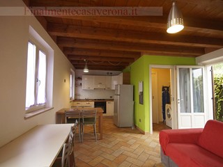 Bilocale in Affitto a Castelnuovo del Garda, 1'100€, 60 m²