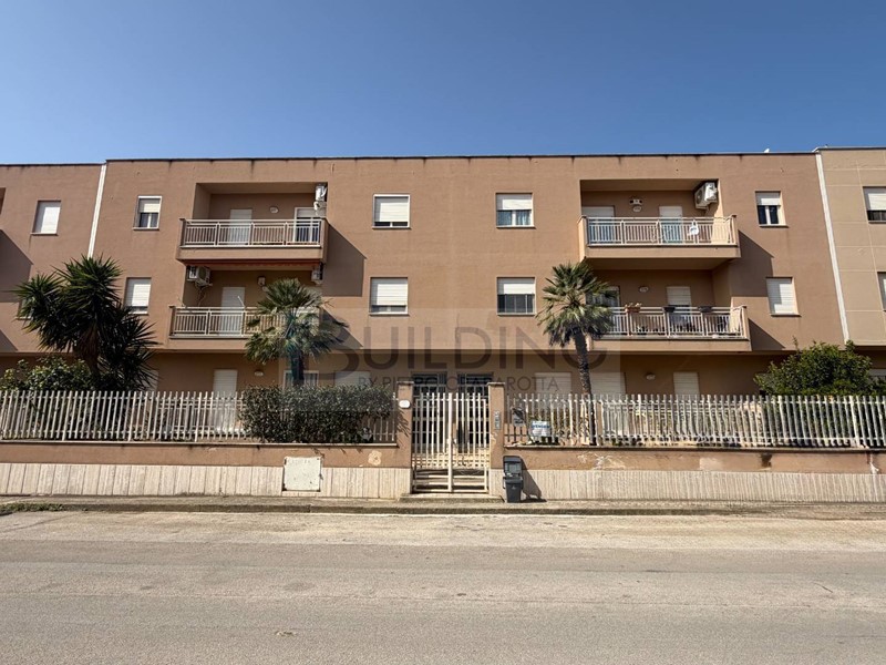 Appartamento in Vendita a Castelvetrano, 115'000&euro;, 140 m²
