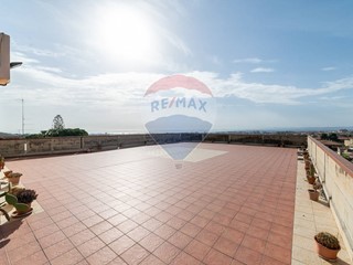 Bilocale in Vendita a Catania, 94'000&euro;, 70 m²