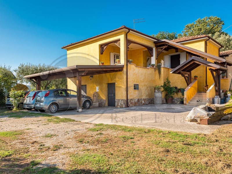 Casa Indipendente in Vendita a Ceprano, 119'000€, 120 m²