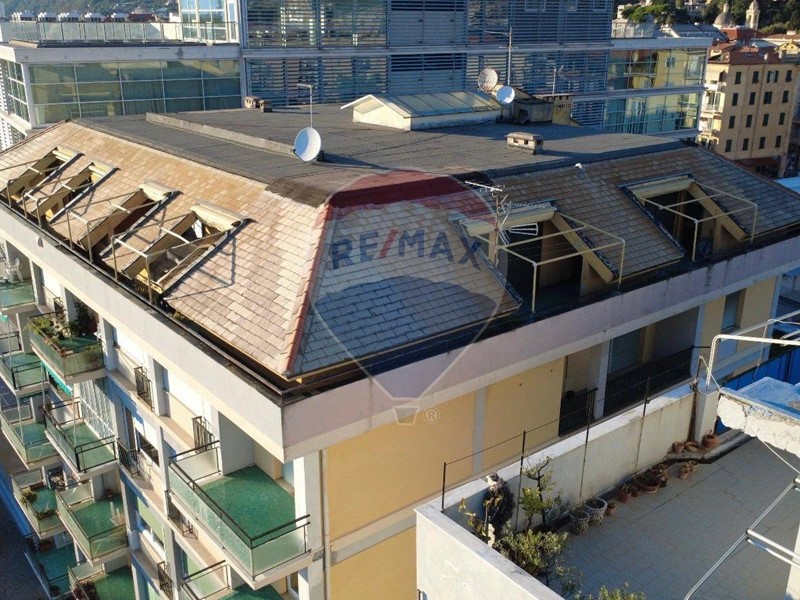 Appartamento in Vendita a Chiavari, 545'000€, 160 m²