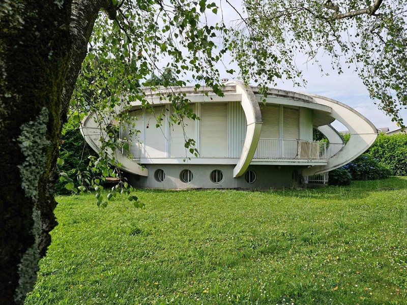 Villa in Vendita a Cislago, 185'000€, 150 m²