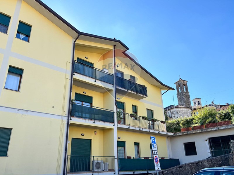 Ufficio in Vendita a Clivio, 120'000€, 88 m²