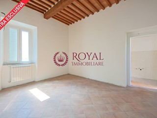 Trilocale in Affitto a Livorno, 750€, 90 m²
