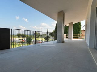 Trilocale in Vendita a Padenghe sul Garda, 530'000€, 139 m²