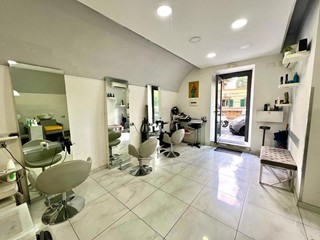 Negozio in Vendita a Napoli, 85'000€, 25 m²