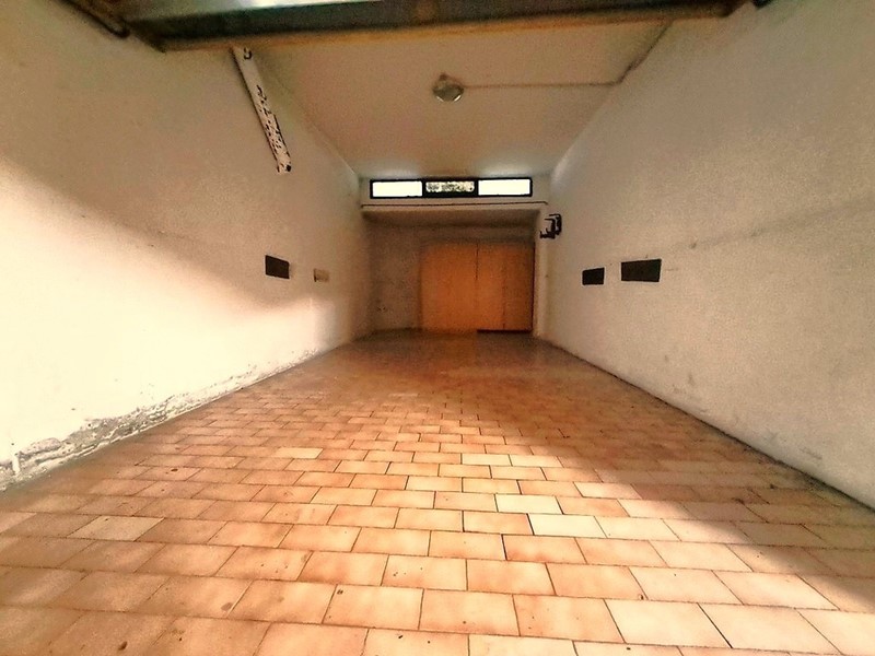 Box in Vendita a Rovigo, 12'000€, 19 m², con Box